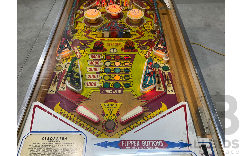 Cleopatra by Gottlieb's Pinball Machine