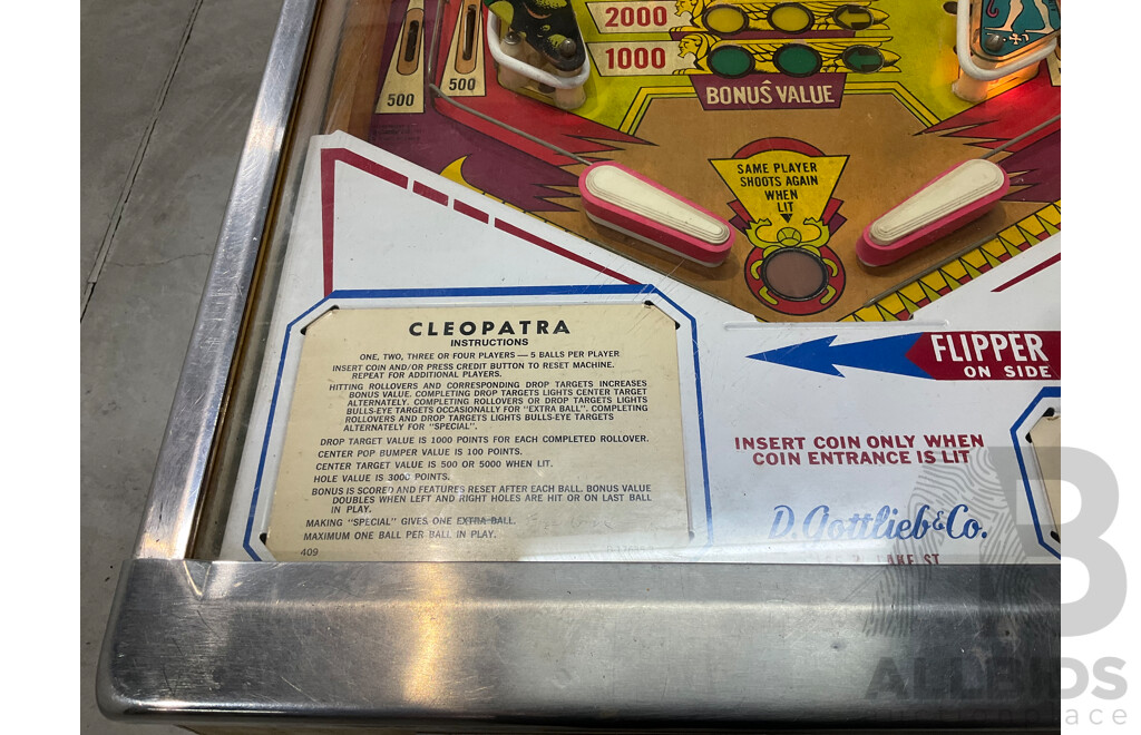 Cleopatra by Gottlieb's Pinball Machine