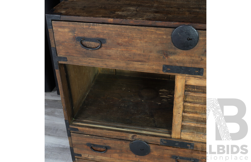 Vintage Japanese Elm Tansu Chest