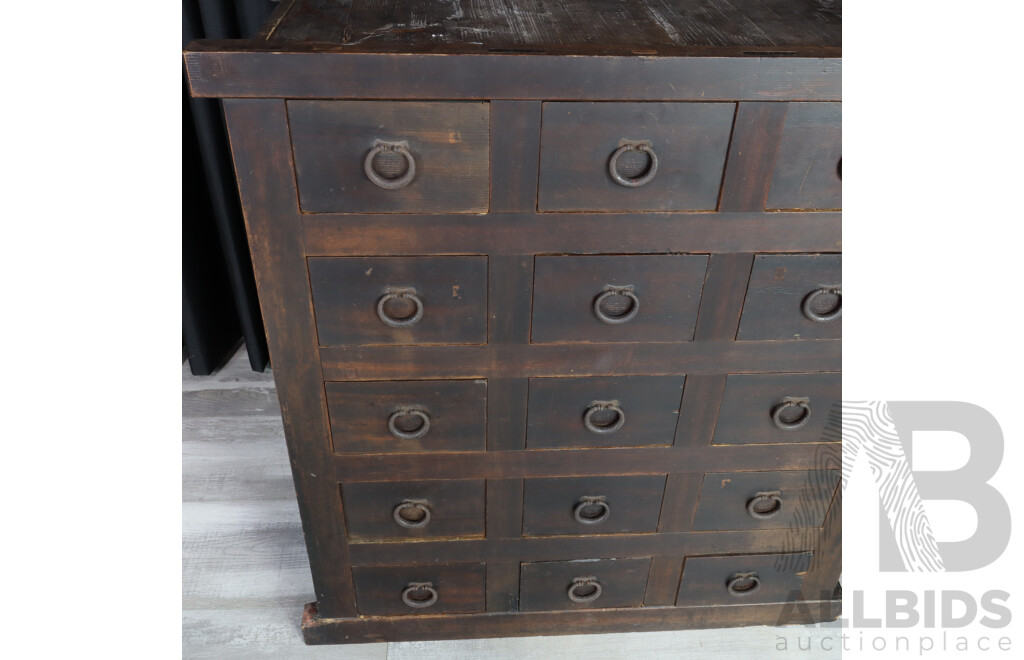 Vintage Japanese Elm Tansu Chest of Drawers