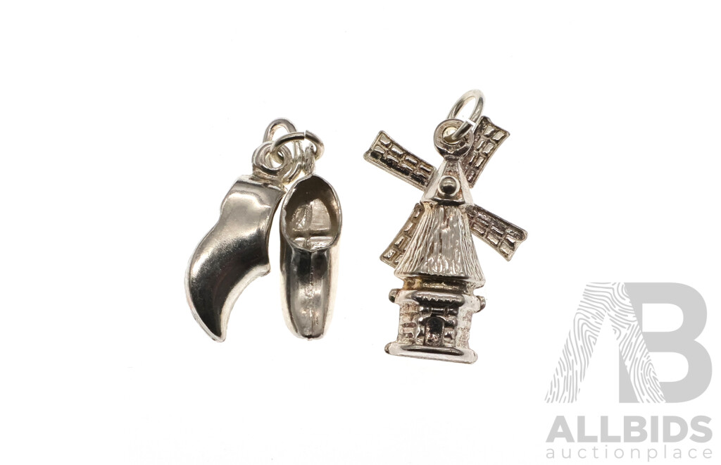 Sterling Silver Clogs Charm & Windmill Charm, From Rob Van Gerwen Jewellers B.v.Leiden, 2.70 Grams - as New