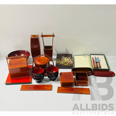 Large Collection Retro Japanese Lacquerware Pieces