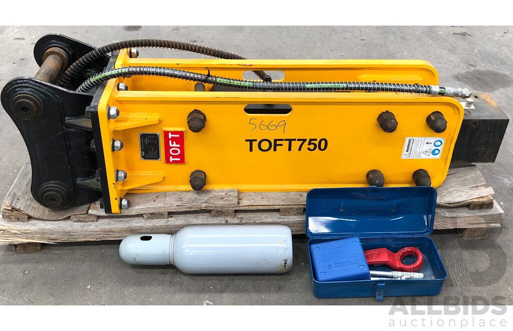 Toft 750 Hudrualic Breaker with Chisel Wedge Tool - New