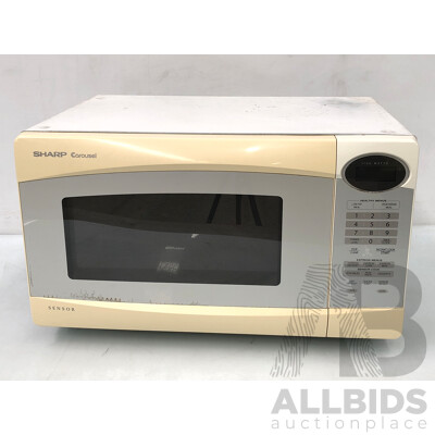 Sharp Carousel Sensor 1100 Watt Microwave Oven