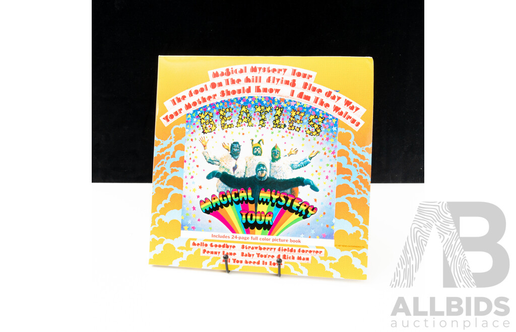 The Beatles, Magical Mystery Tour, Vinyl LP Record with 24 Page Booklet, in Gatefold Sleeve, Digital Remaster 2009