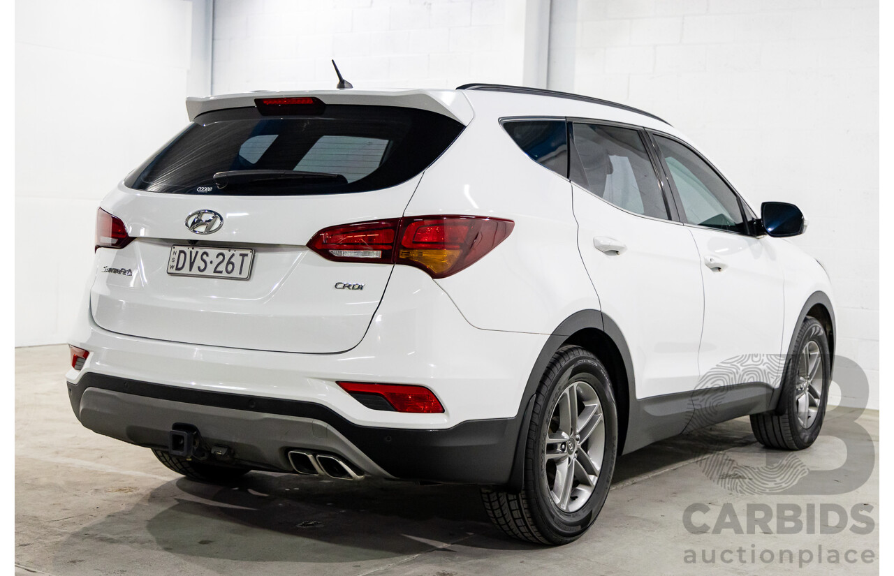 05/2018 Hyundai Santa Fe Active CRDi (4x4) AWD DM5 MY18 4D Wagon White Cream Mica Turbo Diesel 2.2L - 7 Seater