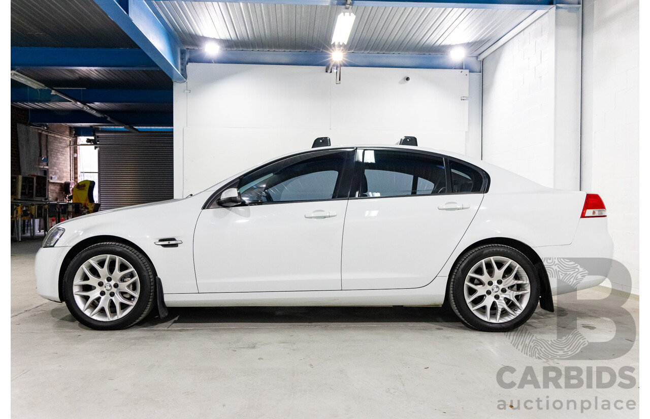 8/2008 Holden Commodore Omega (Dual Fuel) 60th Anniversary VE MY09.5 4d Sedan Heron White V6 3.6L