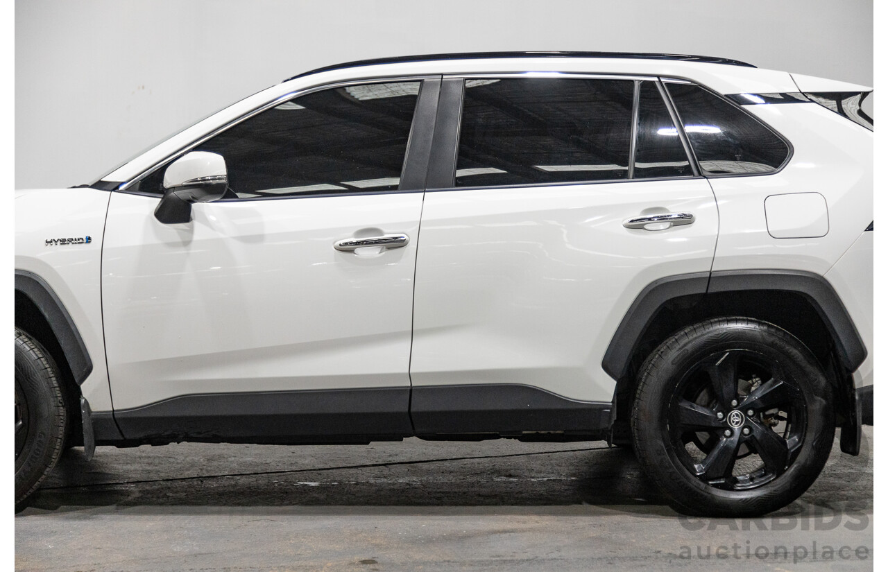 10/2019 Toyota RAV4 Cruiser Hybrid eFour (AWD) AXAH54R White 4d Wagon 2.5L - Hybrid