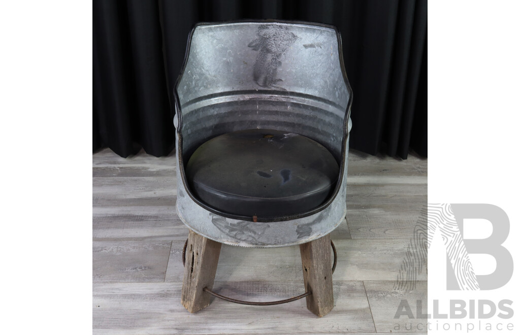 Galvanised Drum Form Five Piece Outdoor Suite