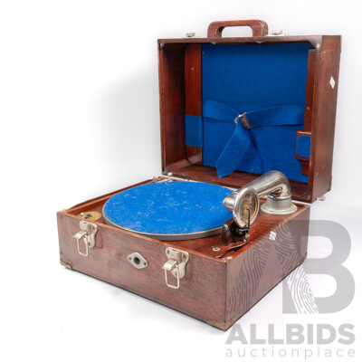 Vintage Portable Gramophone in Wooden Case