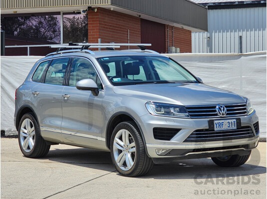 1/2015 Volkswagen Touareg 150 TDI 7P MY15 4d Wagon Silver 3.0L