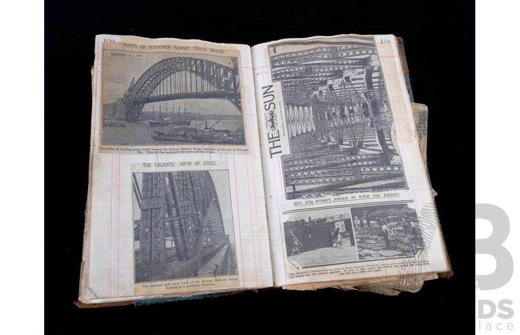 Rare and Interesting Vintage 1930s Sydney Harbour Bridge Scrap Book with Construction Photographs, Newspaper Clippings