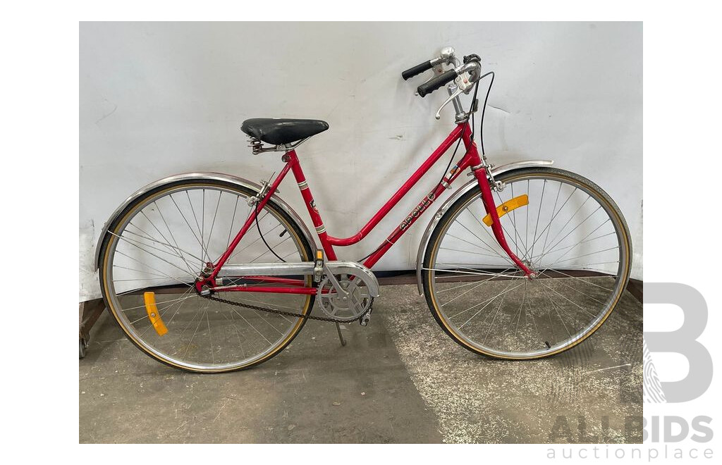 Apollo Ladies Vintage Cruiser Bike