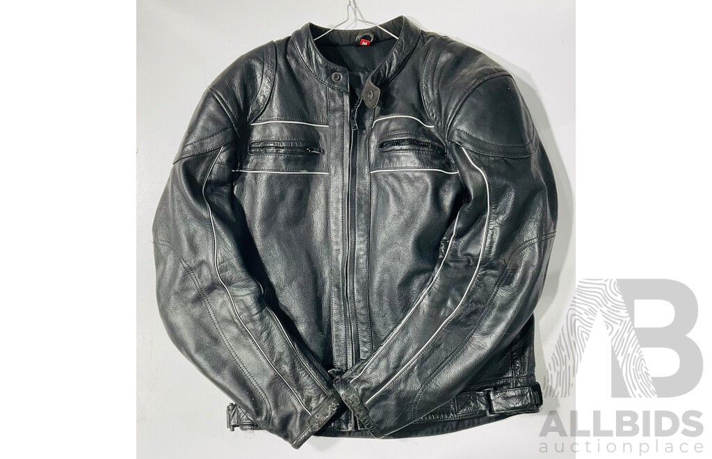 Retro 1990s LEather Motorcycle Jacket with Back Stiffener by Torque, Size M