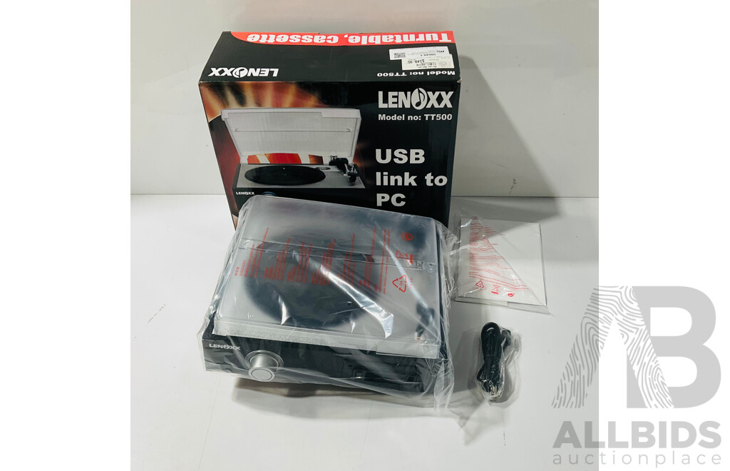 Lennox Model TT500 USB Link to PC Turntable in Original Box