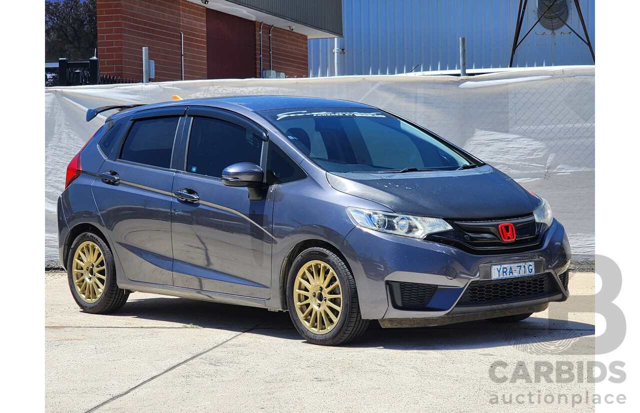 8/2014 Honda Jazz VTi GK MY15 5d Hatchback Silver 1.5L