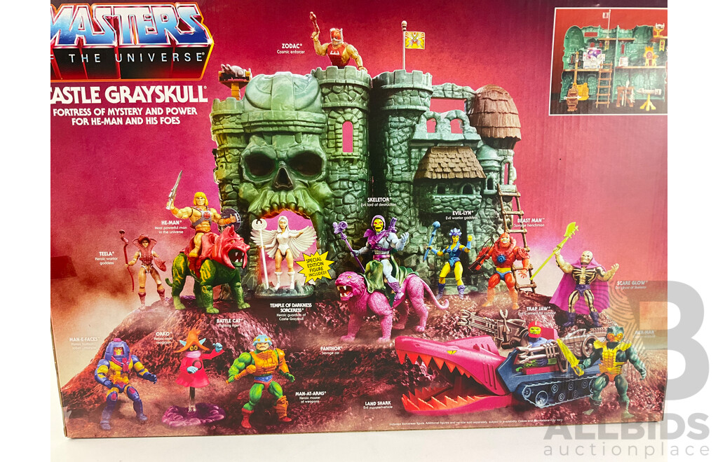 Mattel 2020 Masters of the Universe Castle Grayskull 'Fortress of Mystery and Power for He-Man and His Foes' in Sealed Packaging