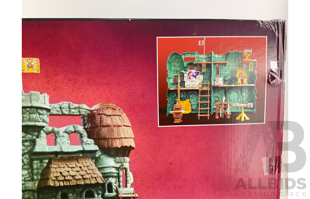 Mattel 2020 Masters of the Universe Castle Grayskull 'Fortress of Mystery and Power for He-Man and His Foes' in Sealed Packaging