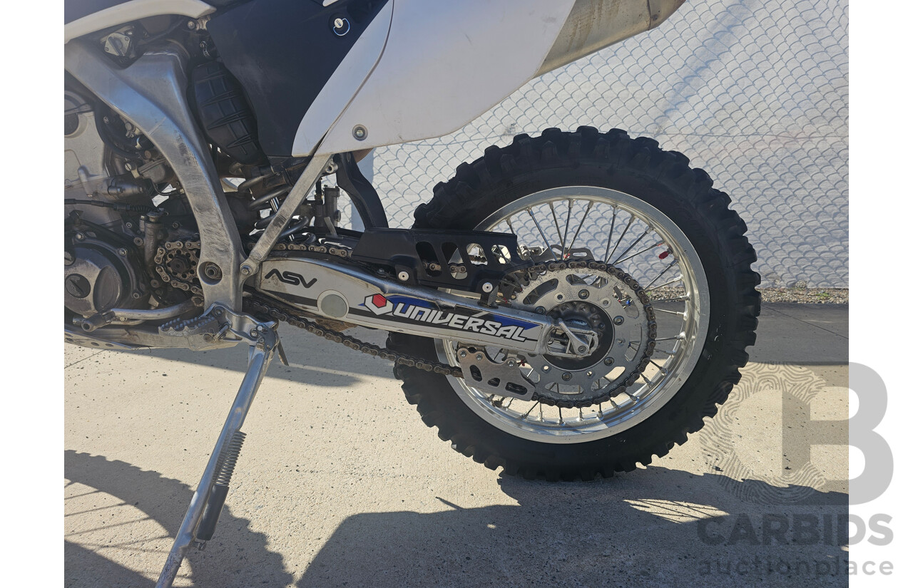 11/2006 Yamaha WR250F Enduro Motorcycle