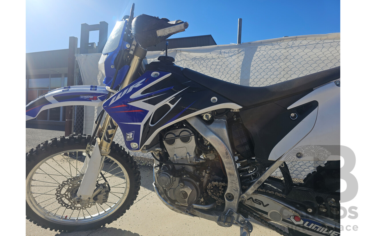 11/2006 Yamaha WR250F Enduro Motorcycle