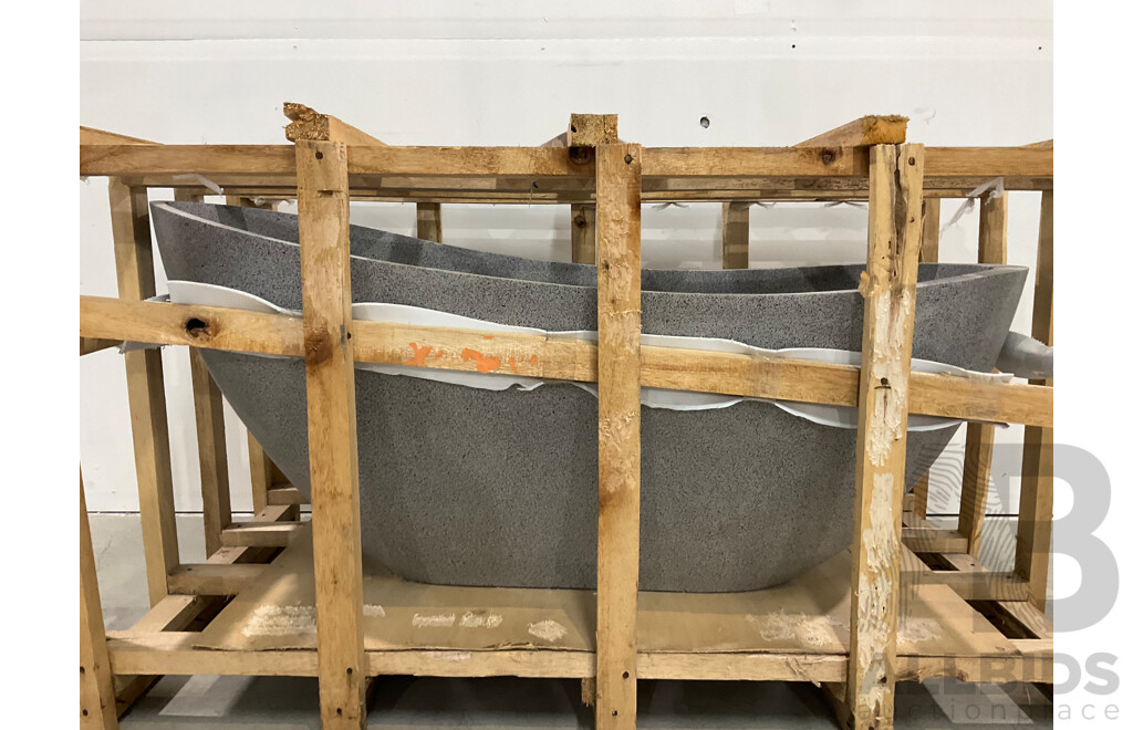 Light Grey Terrazzo Stone Composite Bath (1500Lx850Wx675H) - ORP $4,000.00