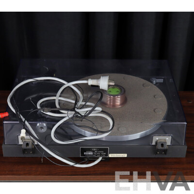 Harksound by CEC Model BD 2200 Belt Drive Turntable with Suspension with Shure Cartridge