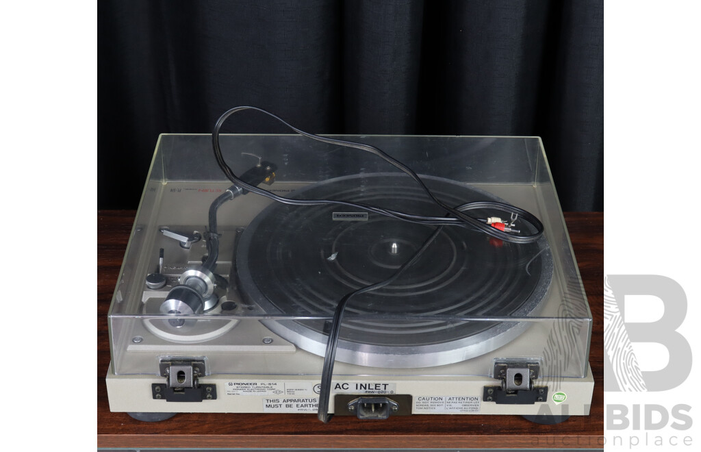 Retro Pioneer PL 514 Belt Drive Turntable with Automatic Return and Instruction Manual and Original Box