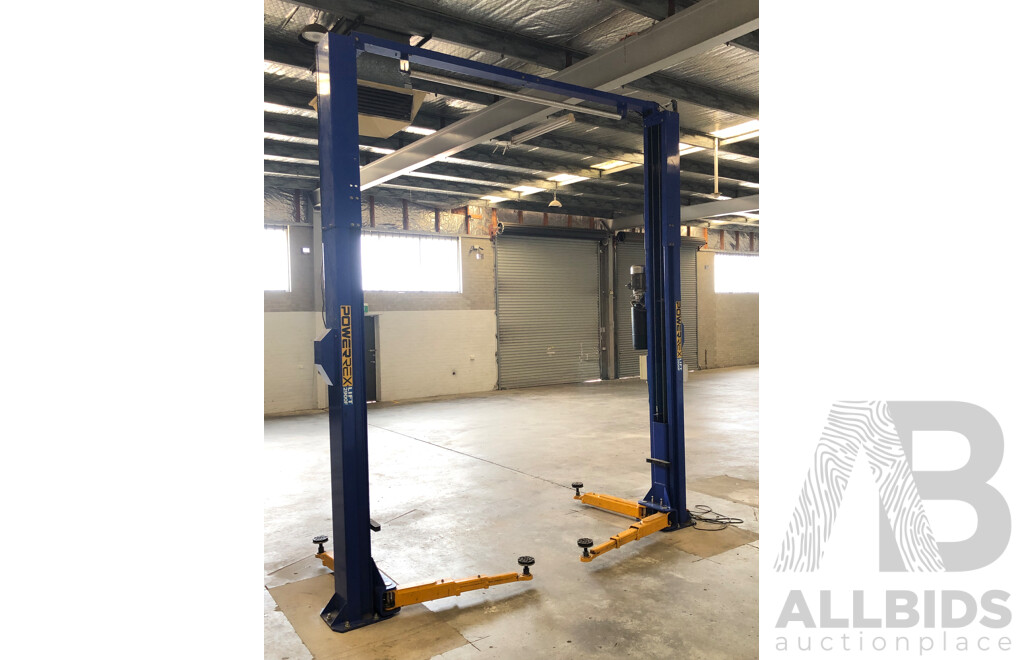 PowerRex 2 Post Wide Body Hoist with 4 Tonne Lift Capacity