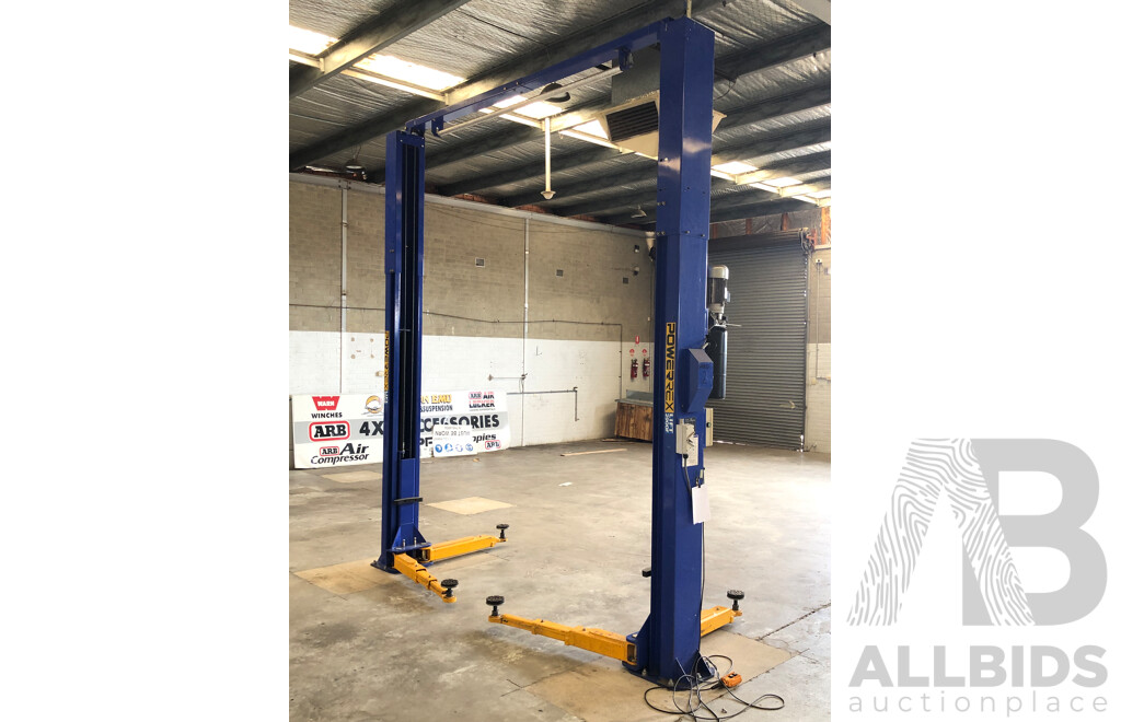 PowerRex 2 Post Wide Body Hoist with 4 Tonne Lift Capacity