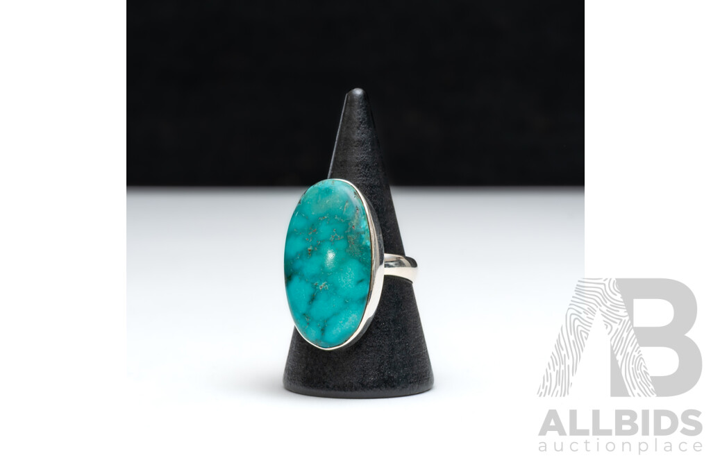 NEW - Sterling Silver Turquoise Cabochon Ring, Size P,  8.33 Grams