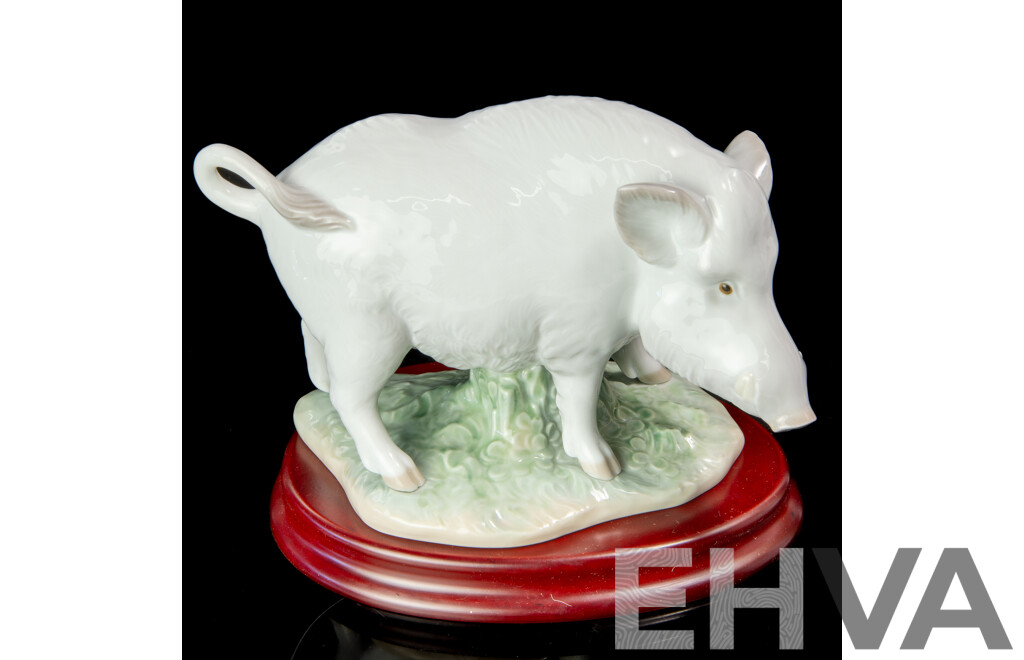 Lladro Chinese Zodiac Collection Porcelain Boar Figure with Stand in Original Box