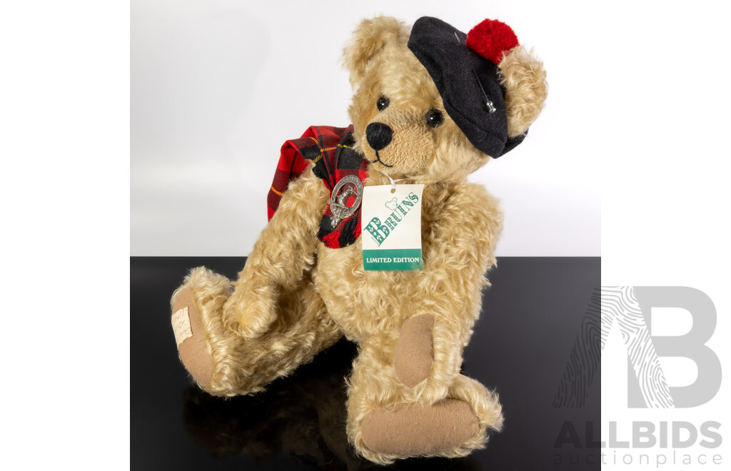 Limited Edition 42 of 250 the Border Bruins Traditional Teddy Bear, Wallace, by Sue Nichols, & Signed by Nichols to Label & Foot, Made in Melrose Scotland Using Natural Materials