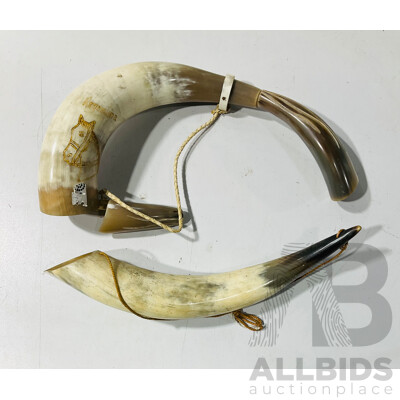 Collection of Reproduction Horn Items Including Horn Flask and More