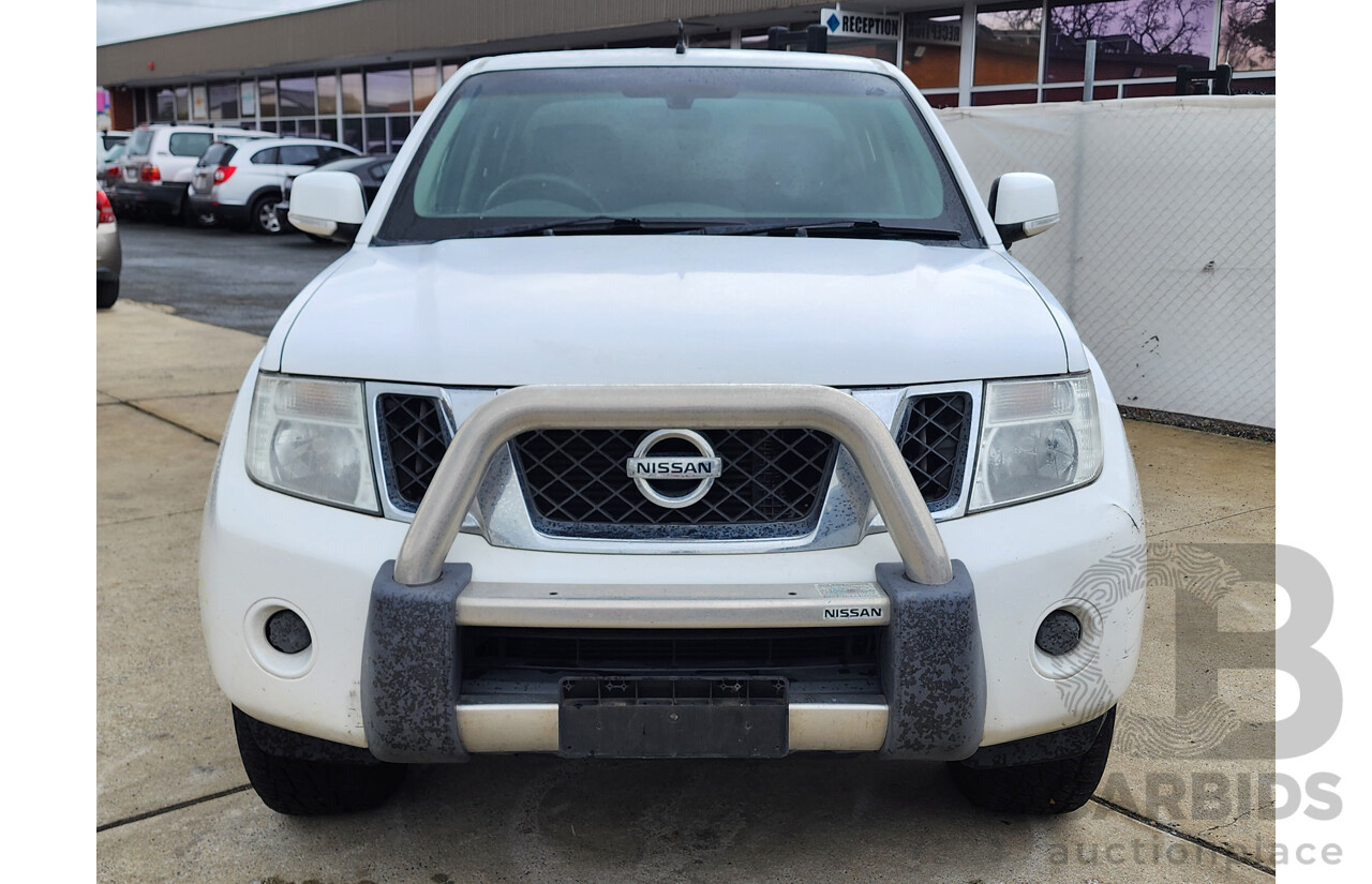 7/2014 Nissan Navara ST (4x4) D40 MY12 UPGRADE Dual Cab P/Up White 2.5L