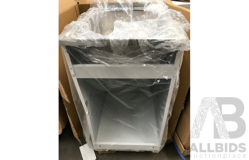 Everhard 40L Slim Laundry Unit - Brand New RRP $340