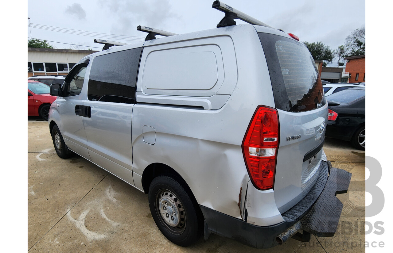 7/2008 Hyundai Iload  TQ 4d Van Silver 2.5L