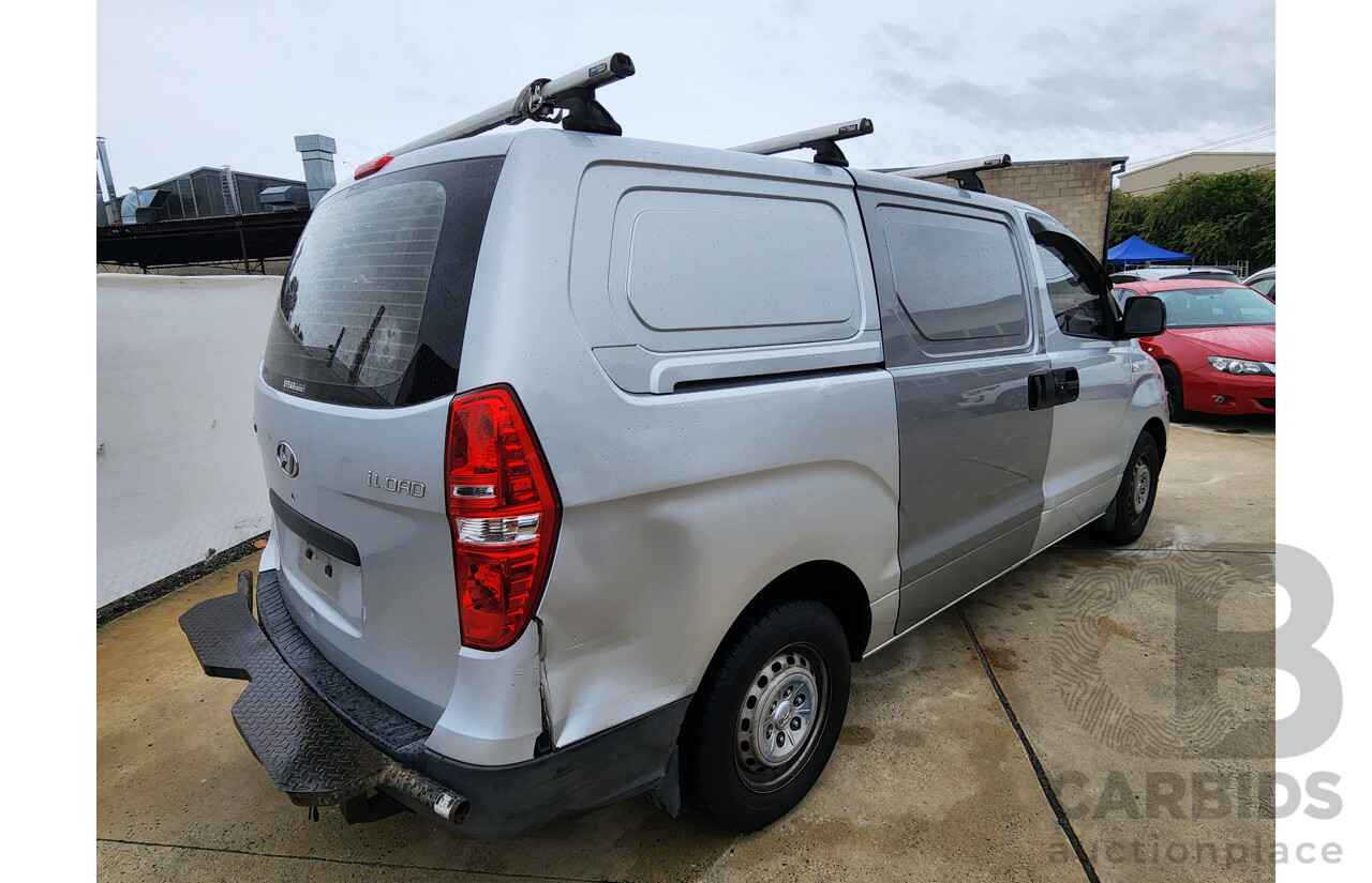 7/2008 Hyundai Iload  TQ 4d Van Silver 2.5L