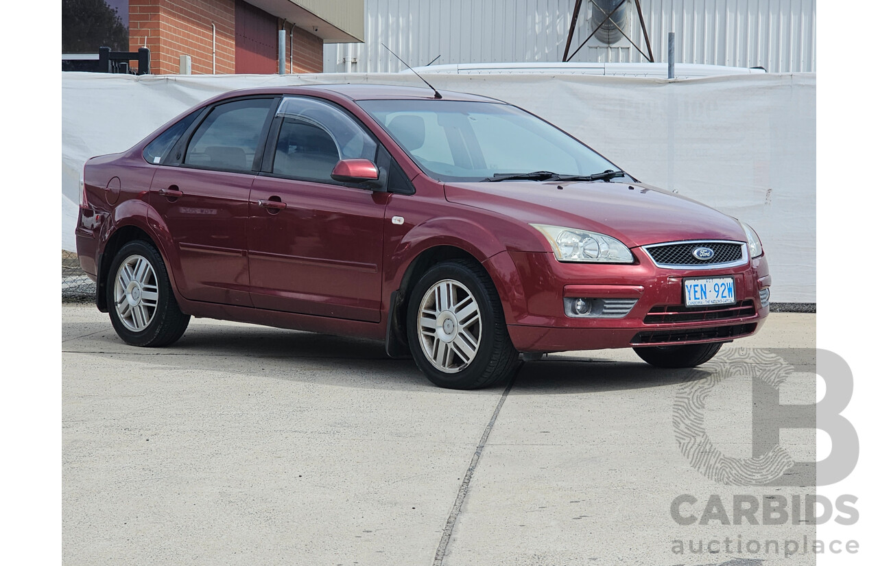 8/2006 Ford Focus GHIA LS 4d Sedan Red 2.0L