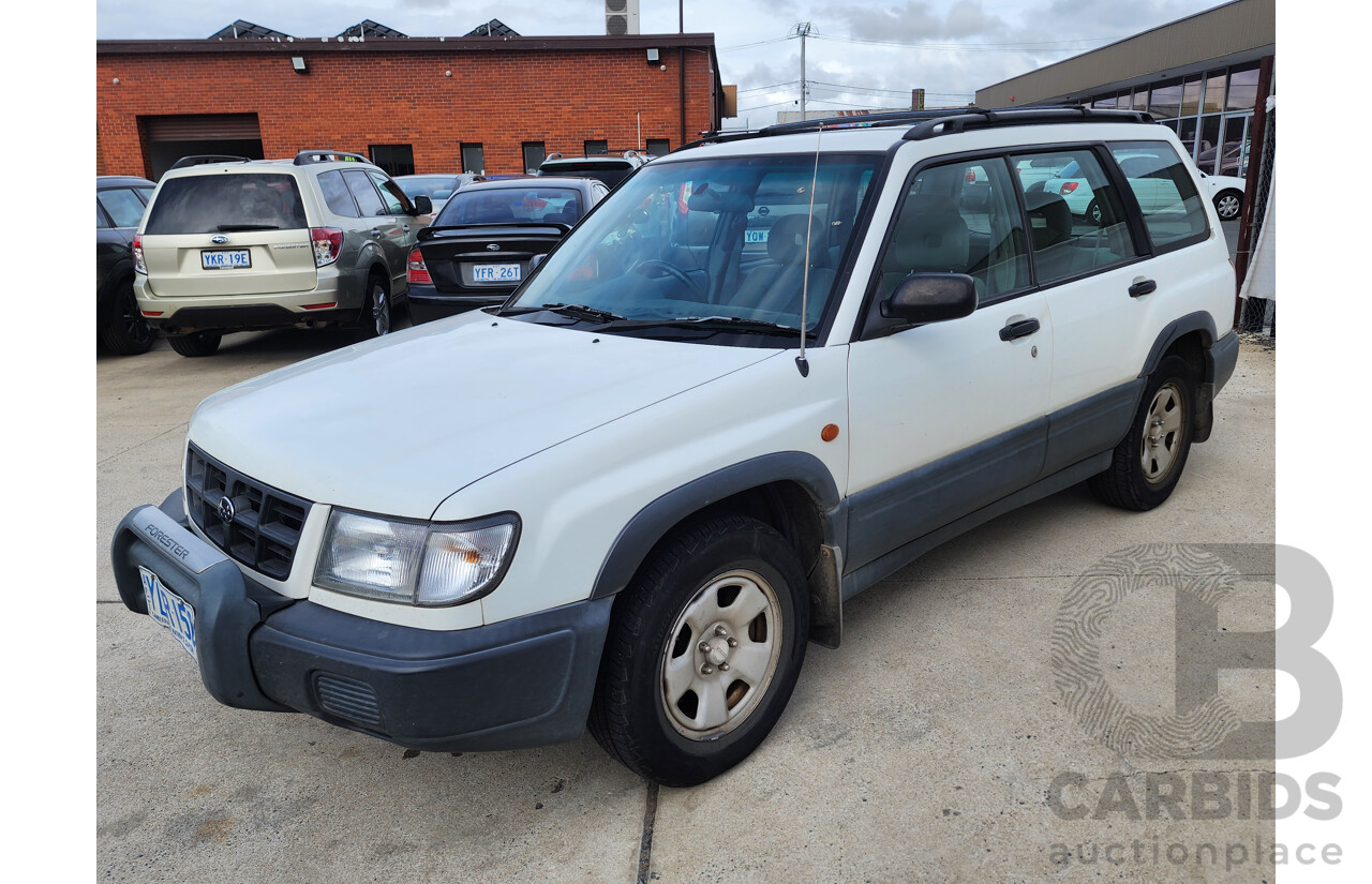 12/1997 Subaru Forester GX  4d Wagon White 2.0L