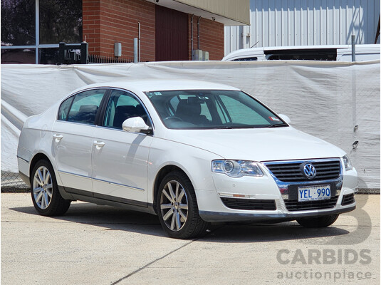 4/2006 Volkswagen Passat 2.0T FSI 3C 4d Sedan White 2.0L