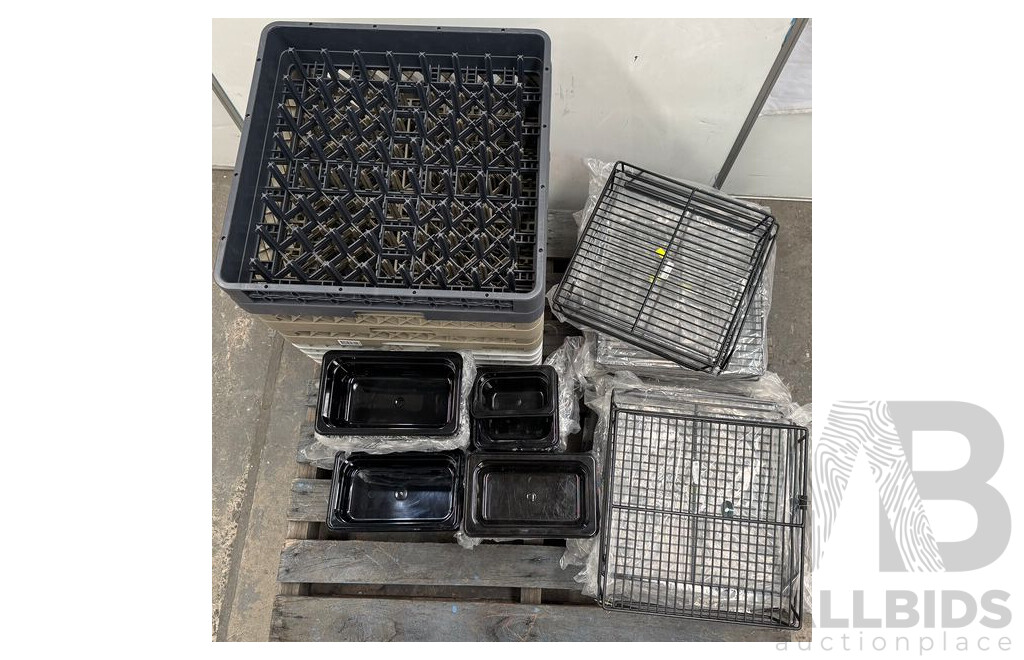 Lot of Bain Marie Trays, Dishwashing Racks and Glass Baskets