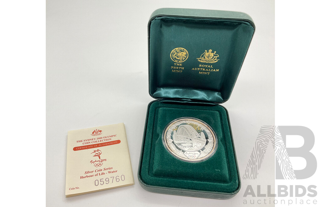 Australian 2000 Perth Mint Olympics Fine 99.9% 32 Grams Silver Coin.