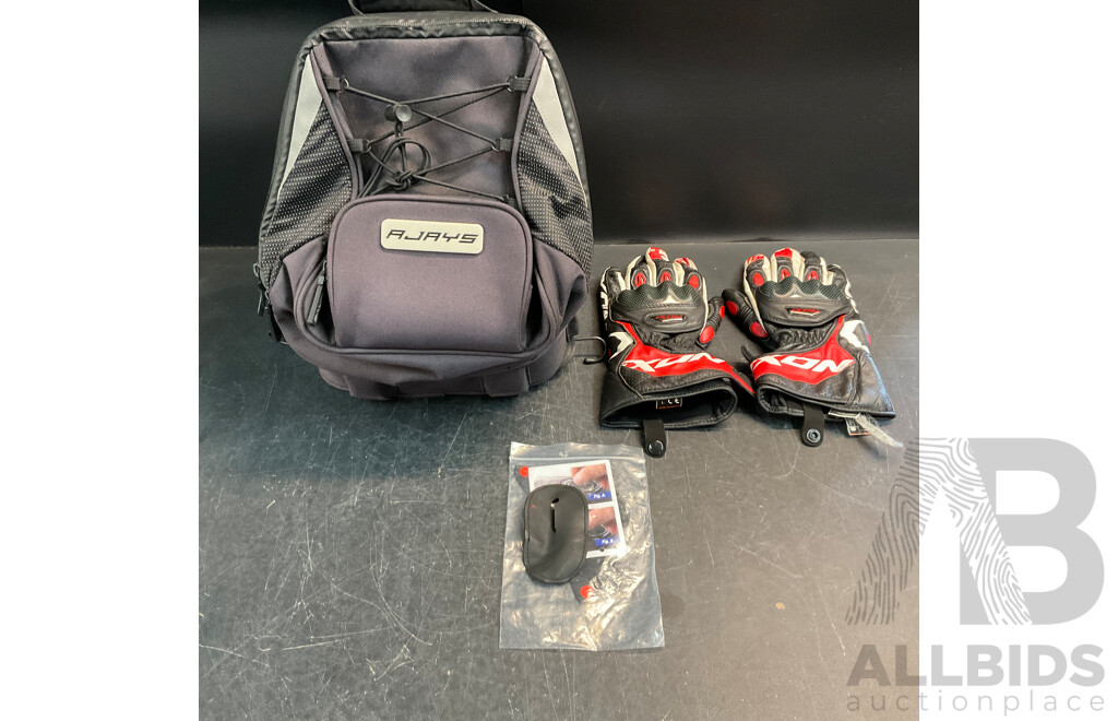 AJAY'S Sportsbike Seat Bag  & IXON Motorcycle Bike Gloves (Size L)