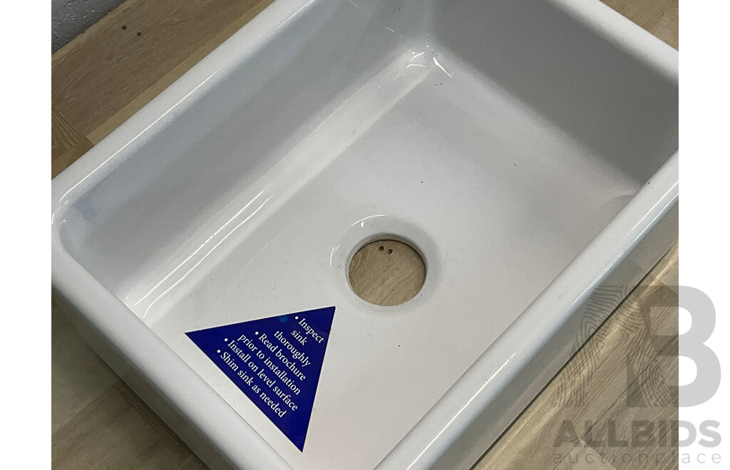 Ceramic Sink (61L X 36W X 26H Cm)