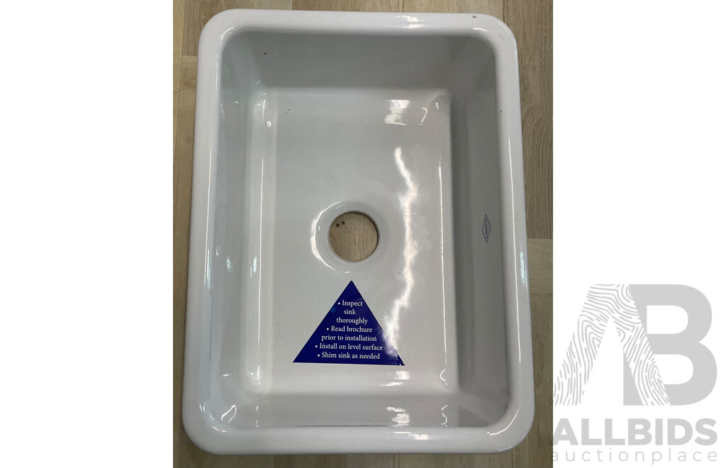 Ceramic Sink (61L X 36W X 26H Cm)