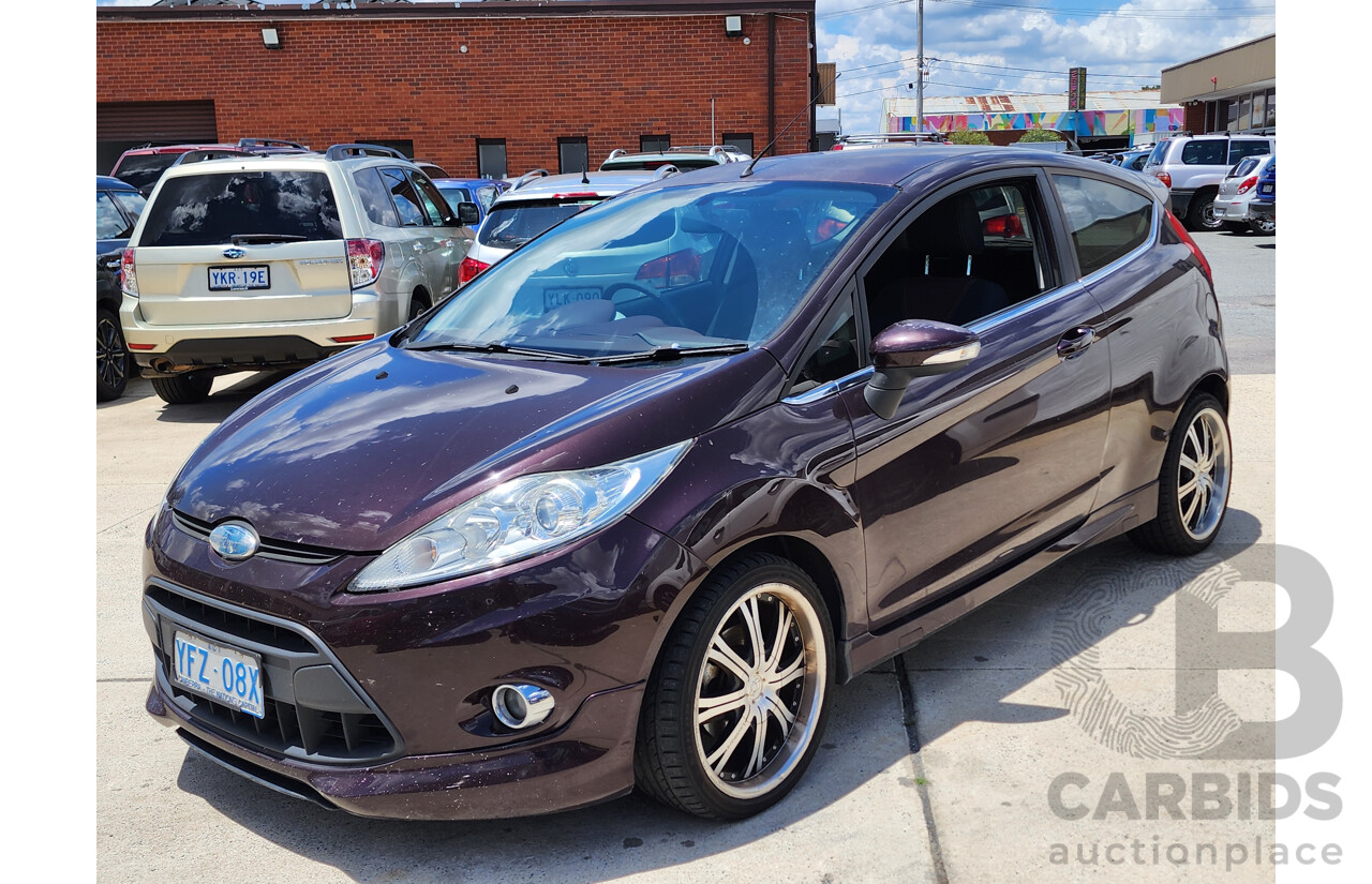 2/2010 Ford Fiesta Zetec WS 3d Hatchback Maroon 1.6L