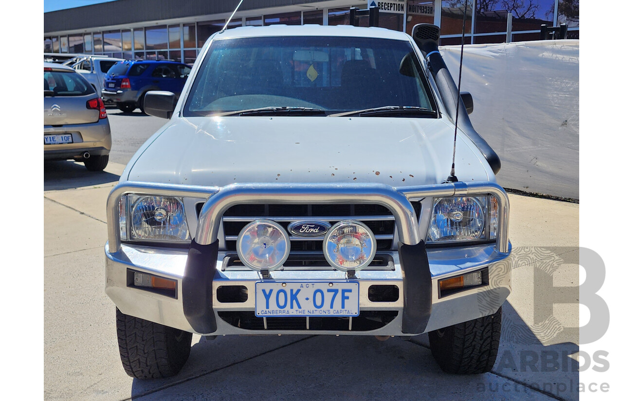 4/2005 Ford Courier GL (4x4) PH Crew Cab P/Up White 2.5L