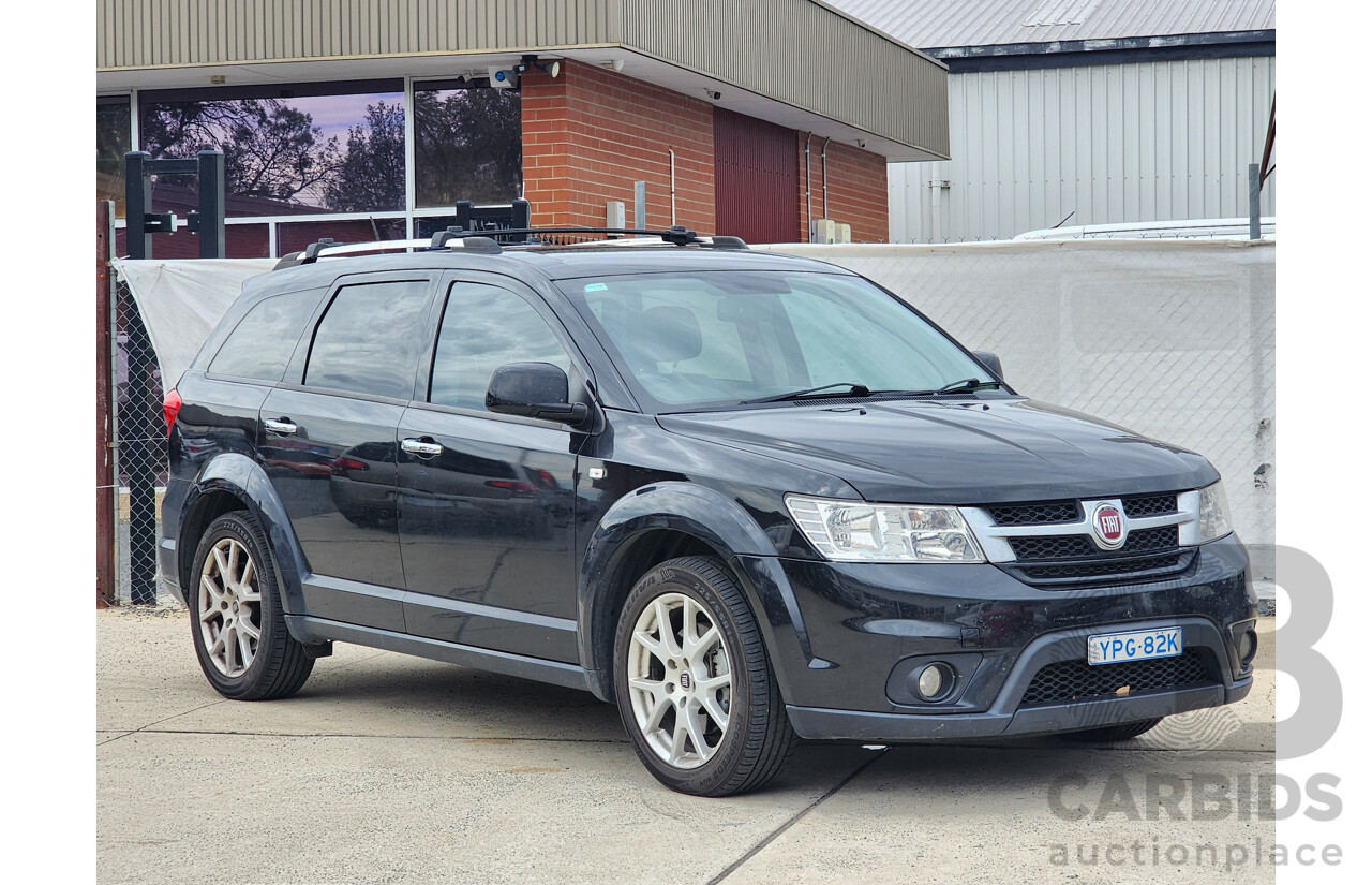 11/2013 Fiat Freemont Lounge JF 4d Wagon Black 2.4L