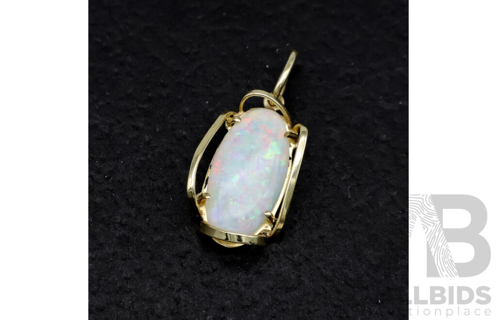 9ct Australian Crystal Opal Pendant, 25mm Including Bale, 1.31 Grams