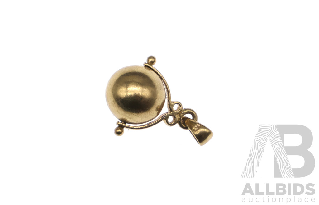 9ct Yellow Gold Spinning Ball Pendant, 20mm, 1.84 Grams